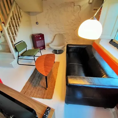 Lotila Flats Country house *